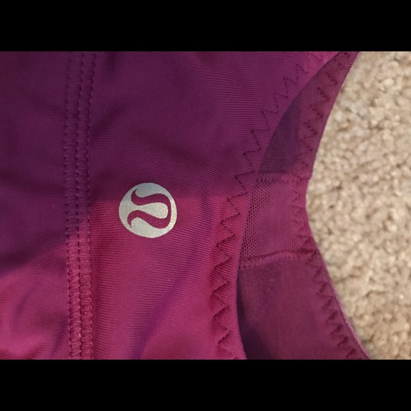 Lululemon tank top - Picture 3 of 3